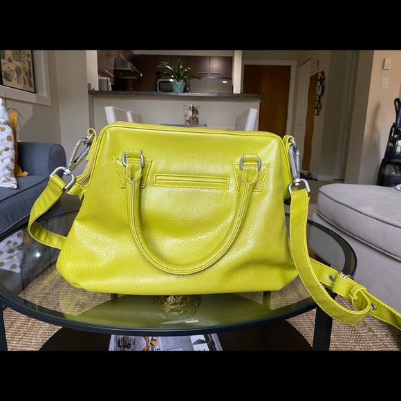 Matt & Natt Malone Doctor Handbag - Picture 3 of 3